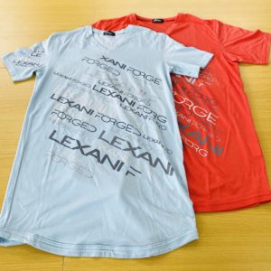 LEXANI EX lexani lightblue・red Tシャツ